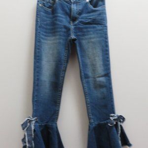 5/$25 ❄️ Gianna Bini Bell Bottom Jeans